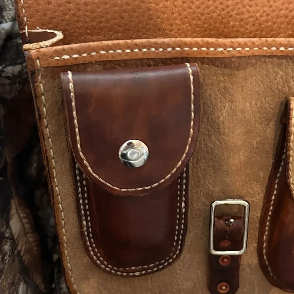 Unique Handmade Leather Hunting Bag 8 x 8 Inch